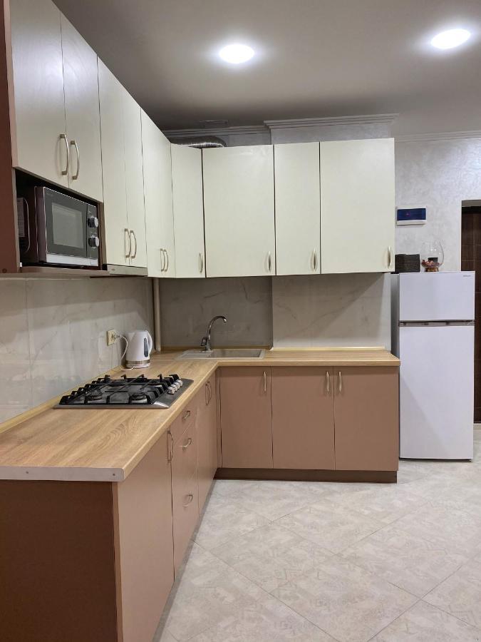 Apartment In Khmelnytsky Street Lemberg Exterior foto