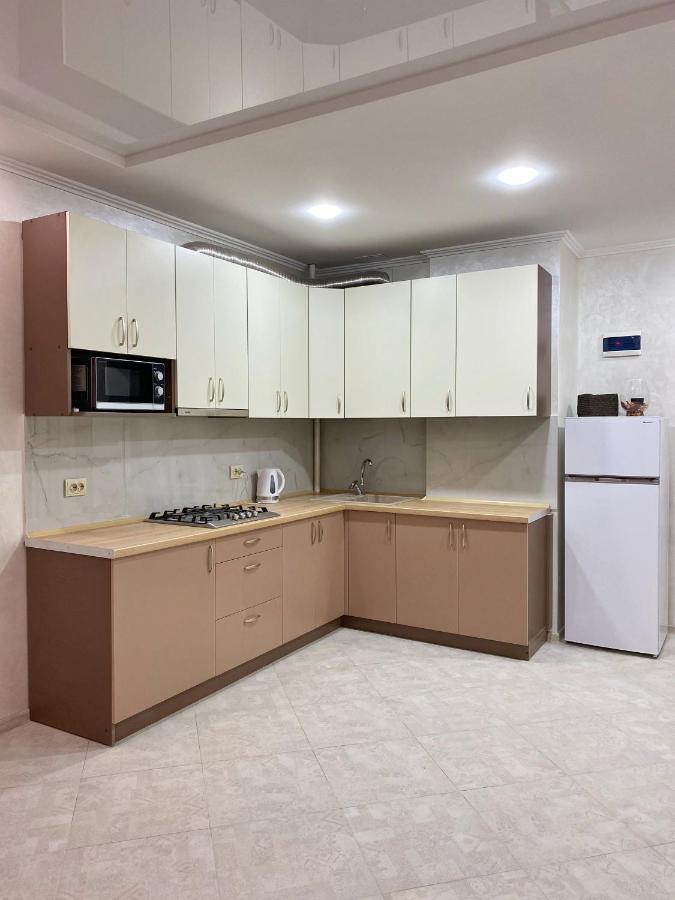 Apartment In Khmelnytsky Street Lemberg Exterior foto