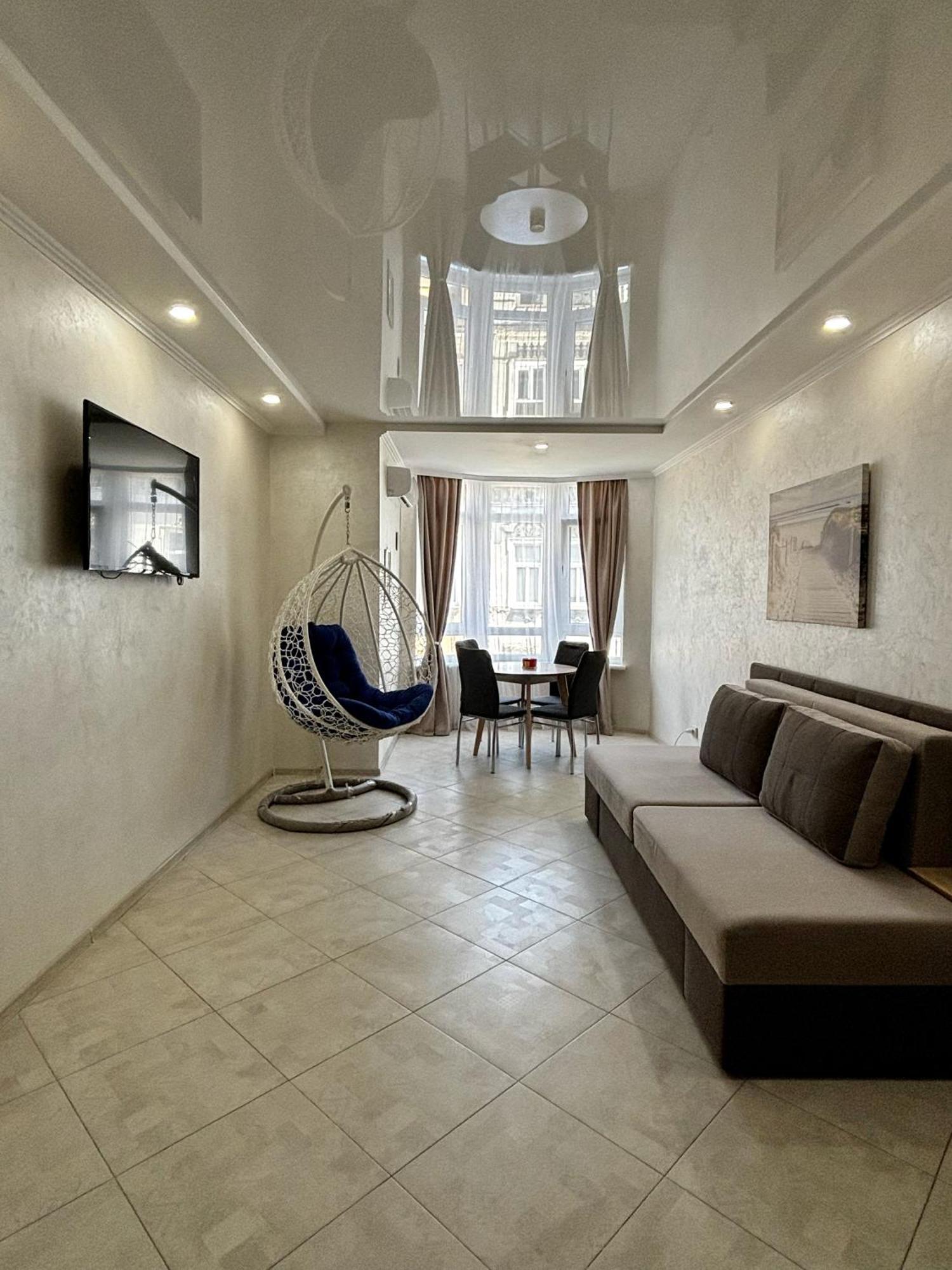 Apartment In Khmelnytsky Street Lemberg Exterior foto